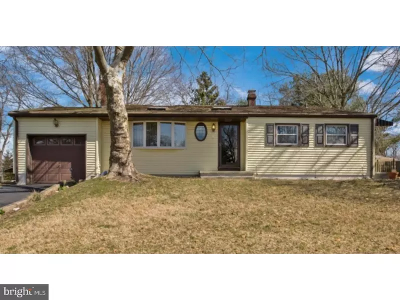 7 N SUNSET DR, Voorhees, NJ 08043