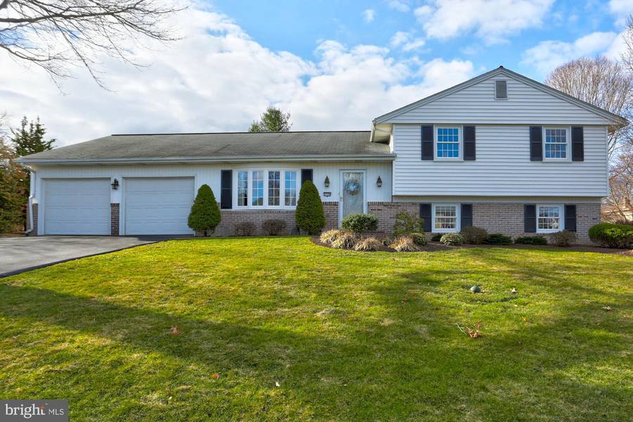 3738 DARYL DR, Landisville, PA 17538