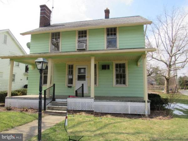 302 JEFFERSON ST, Carneys Point, NJ 08069