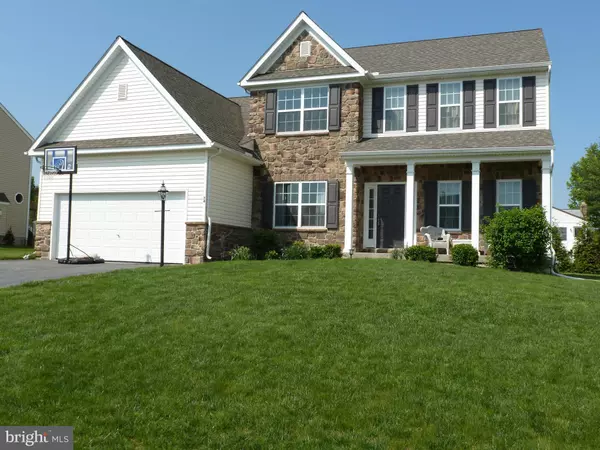 74 COUNTRY SIDE LN, Leola, PA 17540