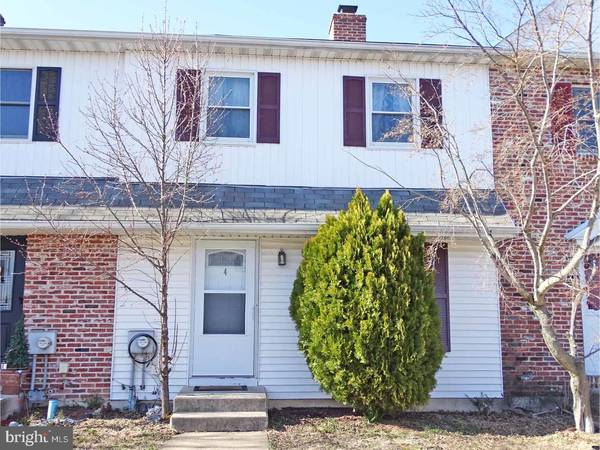 4 WASHINGTON SQ, Doylestown, PA 18901