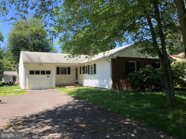 1183 LOWER FERRY RD, Ewing, NJ 08618