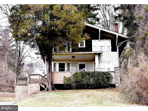 527 CEDAR ST, Coatesville, PA 19320