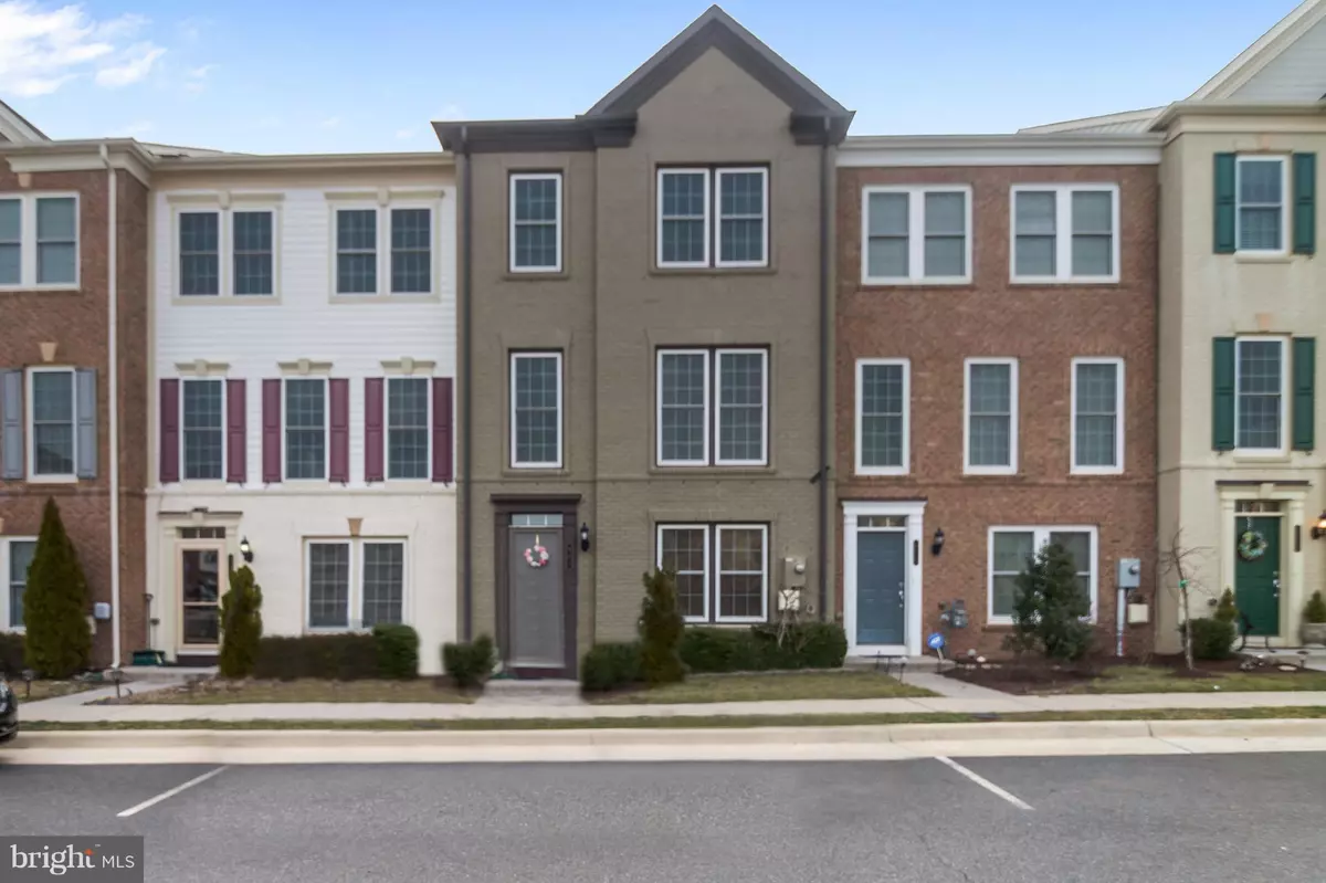 Leesburg, VA 20175,461 HEARTLEAF TER SE