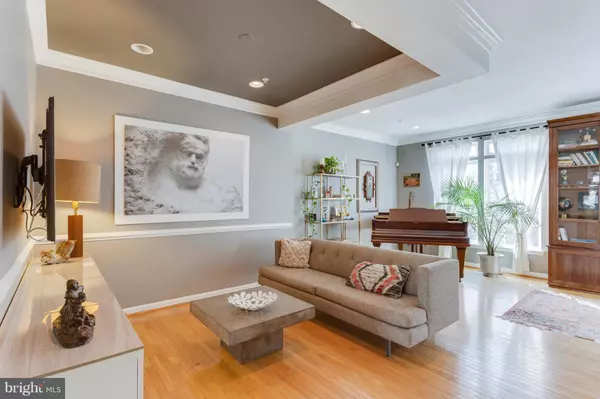 Alexandria, VA 22314,711 NORFOLK LN