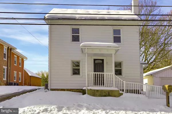 Mechanicsburg, PA 17055,1552 MAIN ST