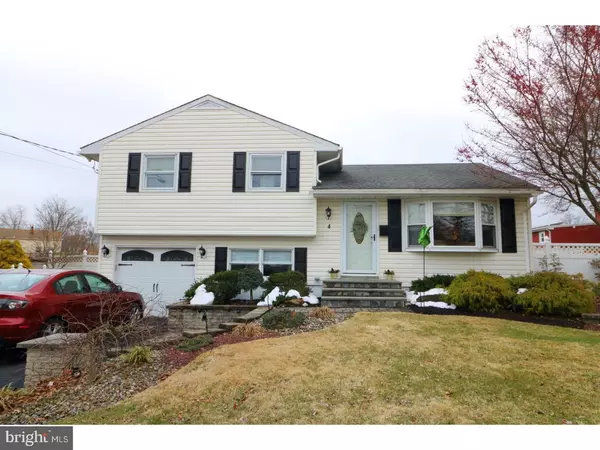 4 SUNSET BLVD, Hamilton Township, NJ 08690