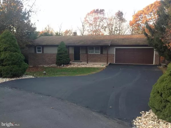 65 GRIFFITH LN, Manchester, PA 17345