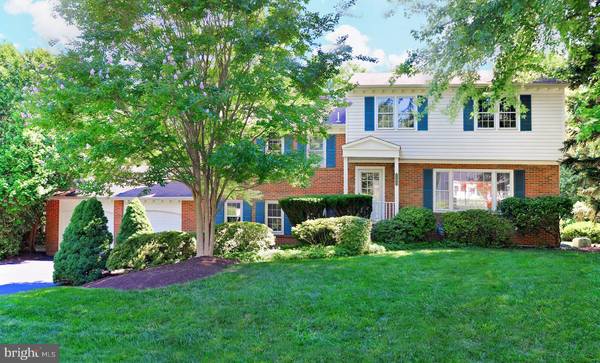 1199 MEADOW GREEN LN, Mclean, VA 22102