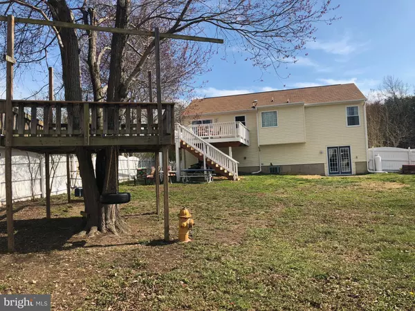 Fredericksburg, VA 22407,8504 OAK GLEN CT