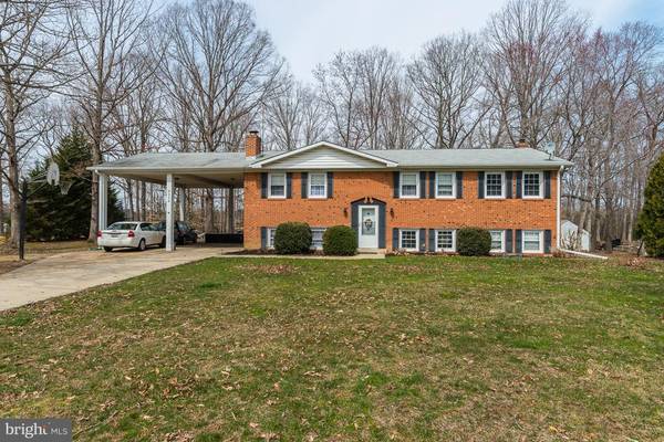 9338 CLIFFORD DR, White Plains, MD 20695