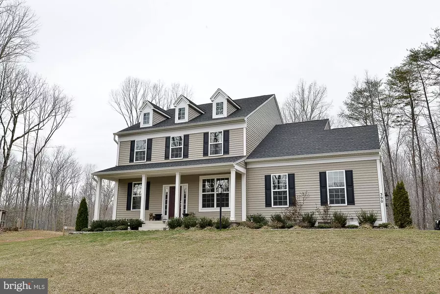 390 LONG MEADOW DR, Fredericksburg, VA 22406