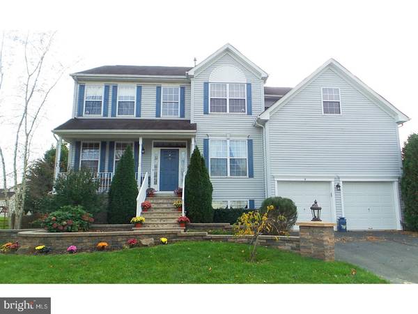 9 KINGSTONE LN, East Windsor, NJ 08520