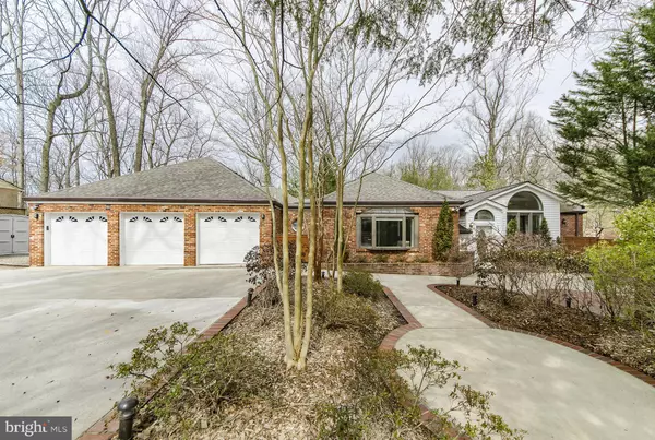 3281 JUNIPER LN, Falls Church, VA 22044