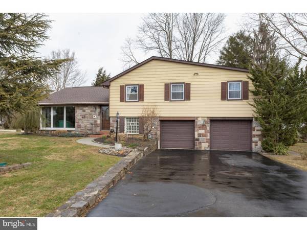 633 LINTON RD, Huntingdon Valley, PA 19006