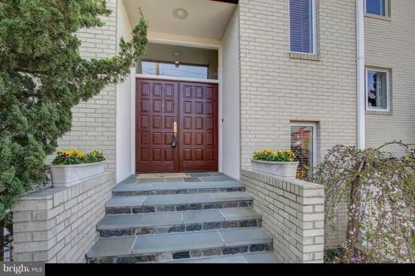 Bethesda, MD 20814,4604 ROSEDALE AVE