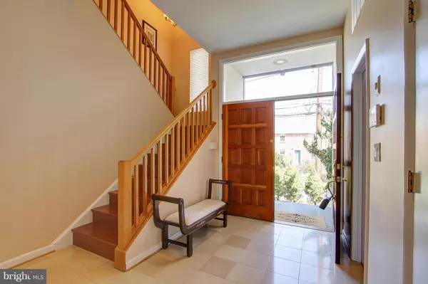 Bethesda, MD 20814,4604 ROSEDALE AVE