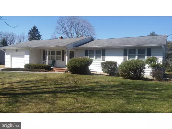 2486 DAHLIADEL DR, Vineland, NJ 08361