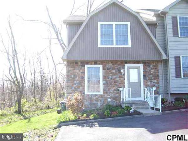 128 GREENBRIAR DR, Marysville, PA 17053