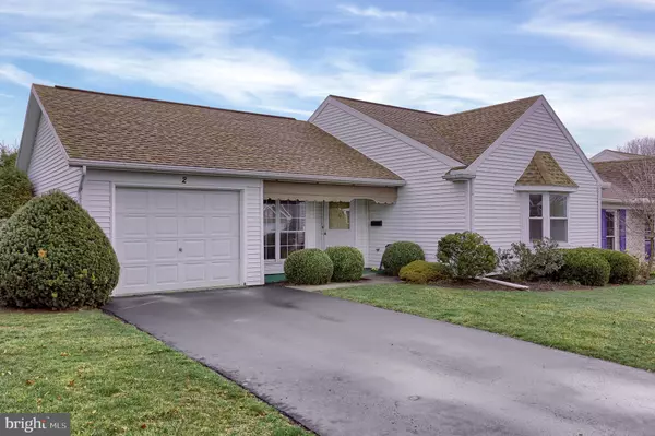 2 WESTFIELDS DR, Mechanicsburg, PA 17050