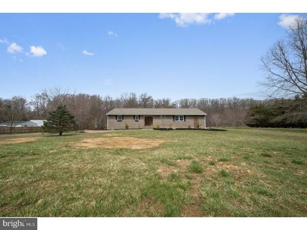 677 OLD PORTER RD, Bear, DE 19701