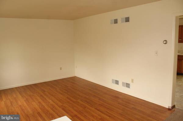 Reinholds, PA 17569,111 RED STONE CIR