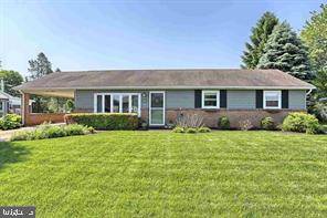 915 EMILY DR, Mechanicsburg, PA 17055