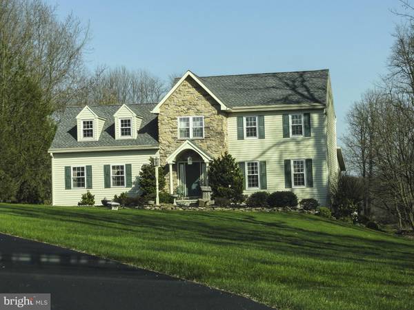 345 CHURCHTOWN RD, Narvon, PA 17555