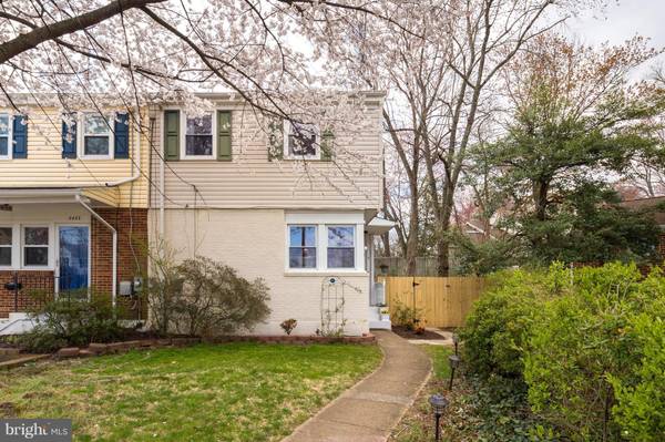 2435 TEMPLE CT, Alexandria, VA 22307