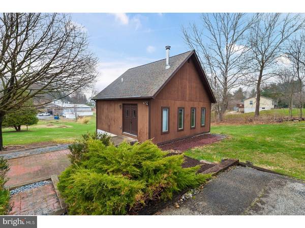 207 HIGHLAND DR, Landenberg, PA 19350