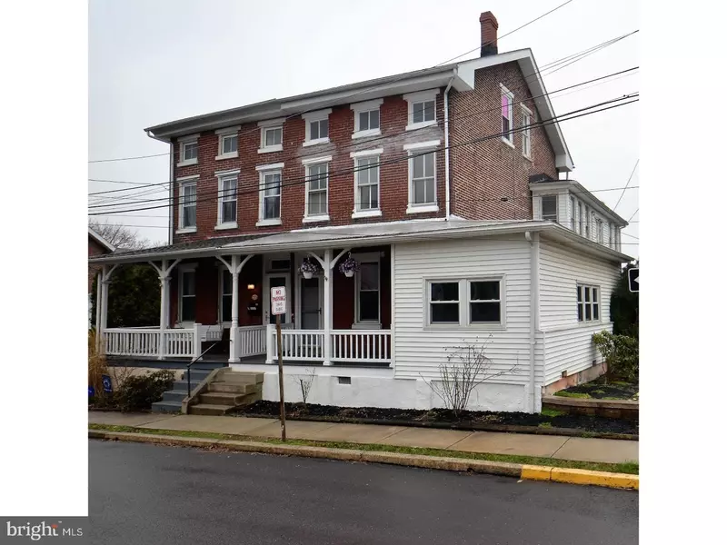 100 ADAMS ST, Royersford, PA 19468