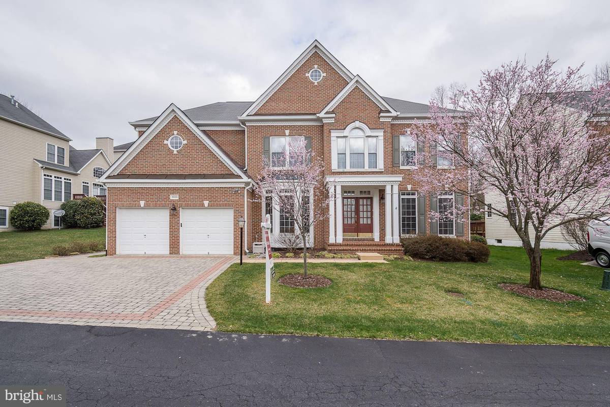 Springfield, VA 22152,8639 HILLSIDE MANOR DR