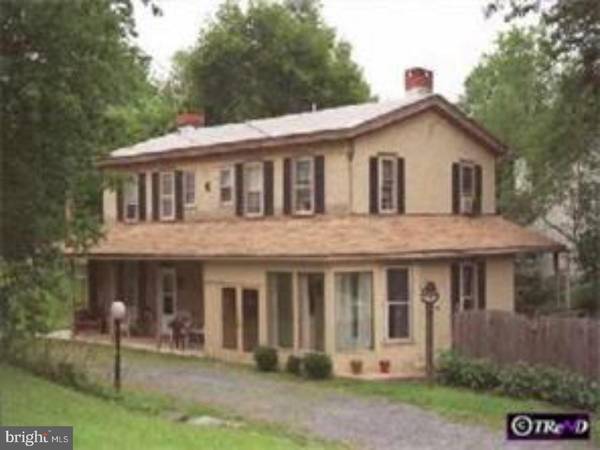 2081 CREEK RD, Glenmoore, PA 19343