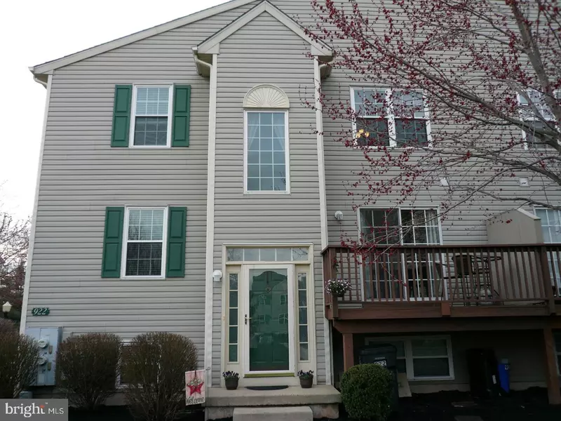 922 MUHLENBERG DR, Collegeville, PA 19426