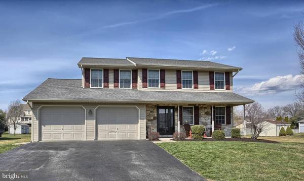 38 KNIGHT CT, Palmyra, PA 17078