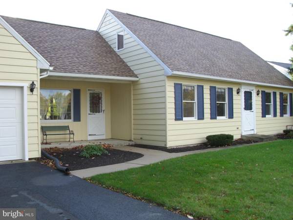 140 PARK PL W, Shippensburg, PA 17257