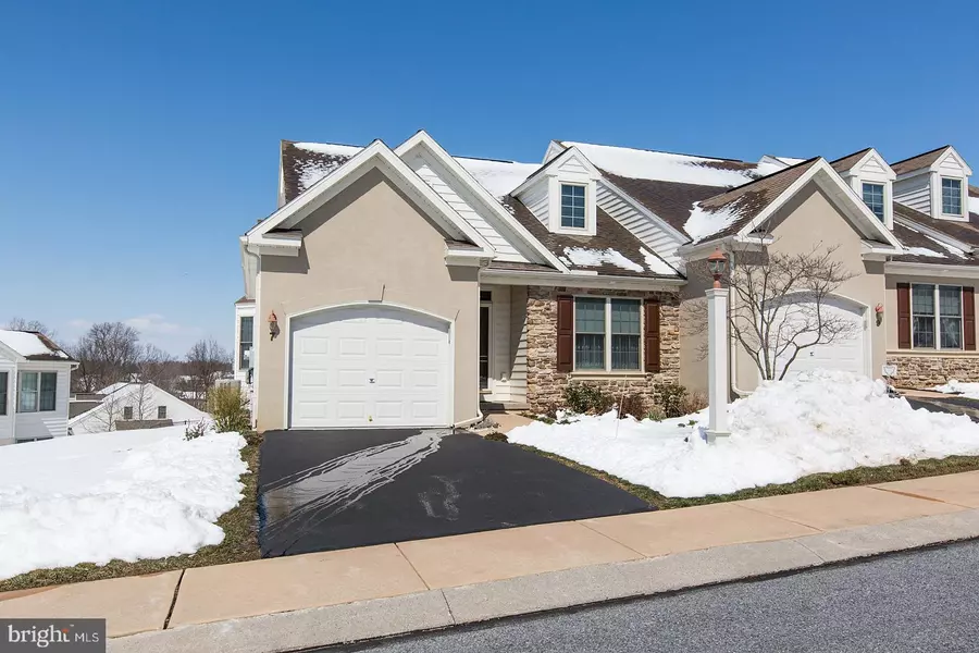 7 HARDY CT, Lancaster, PA 17602