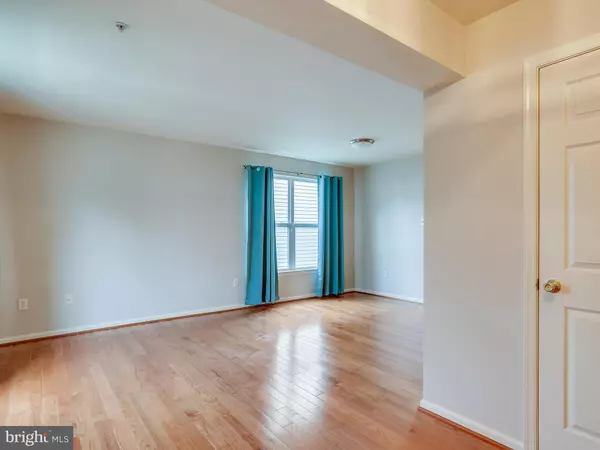 Odenton, MD 21113,711 HORSE CHESTNUT CT