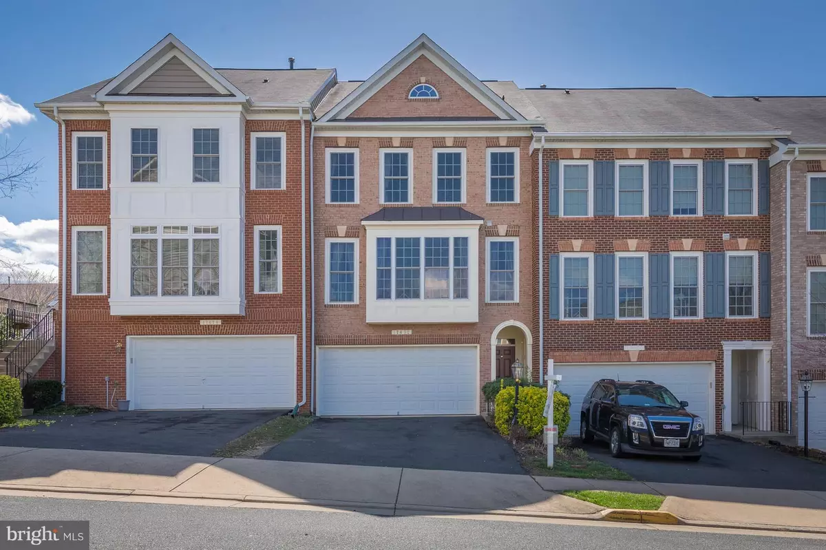 Dumfries, VA 22025,17472 BAYOU BEND CIR