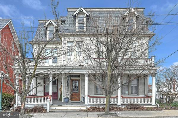 157 MAIN ST, Dallastown, PA 17313