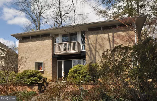 5508 MOHICAN RD, Bethesda, MD 20816