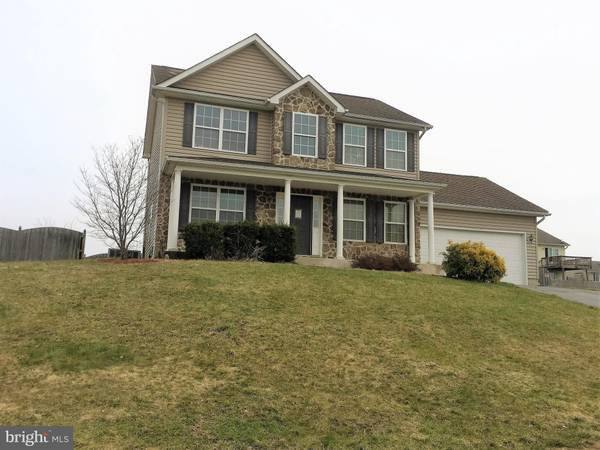 96 GARFIELD DR, Inwood, WV 25428