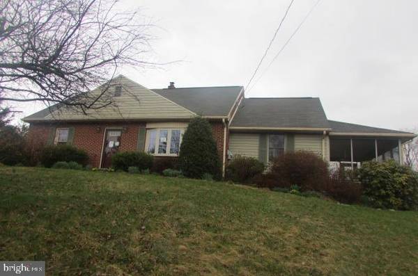 91 PEACH GLEN IDAVILLE RD, Gardners, PA 17324