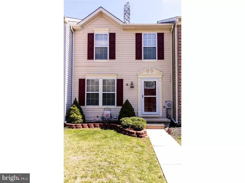 14 COACHLIGHT DR, Sicklerville, NJ 08081