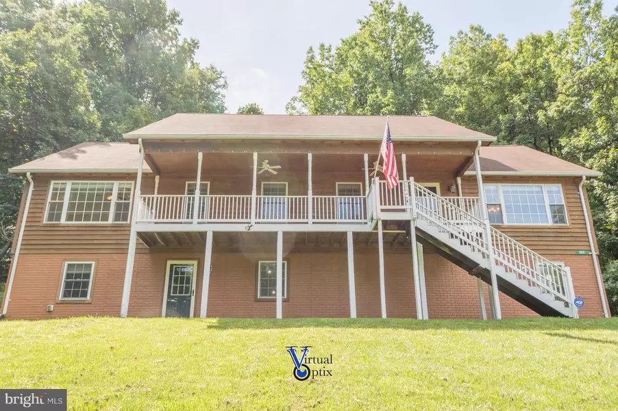 202 LAZY LIVIN LN, Front Royal, VA 22630