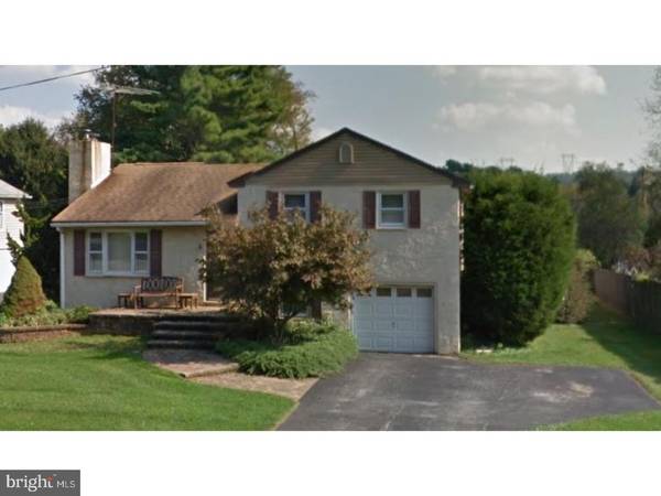 6 S BACTON HILL RD, Malvern, PA 19355