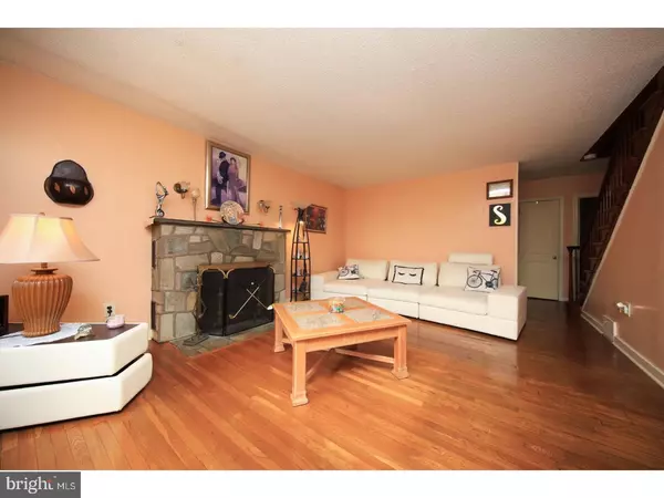 Glenside, PA 19038,403 N NORTH HILLS AVE