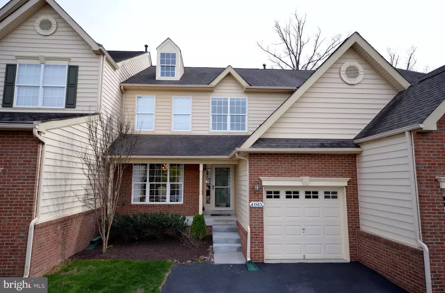 43585 DUNHILL CUP SQ, Ashburn, VA 20147