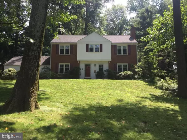 440 WOODCREST RD, Wayne, PA 19087