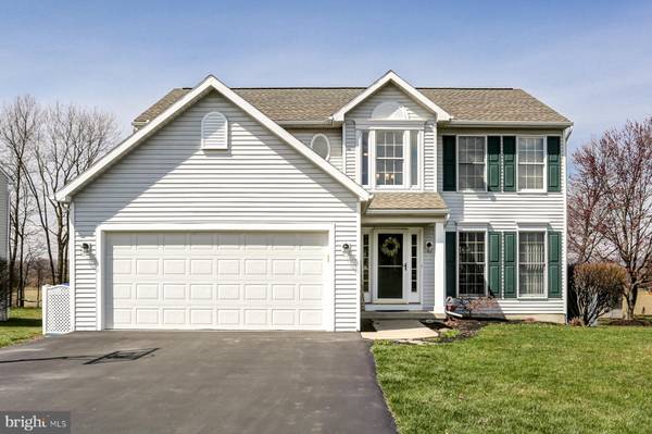 36 MONARCH LN, Mechanicsburg, PA 17050